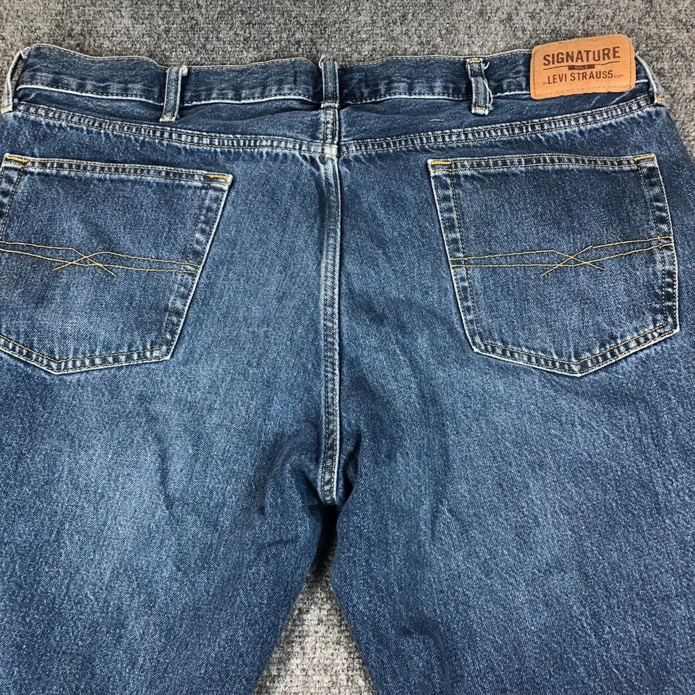 Signature by Levi Strauss & Co. signature by